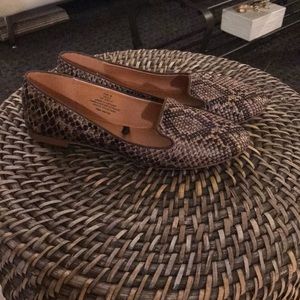 Like new H&M snakeskin flats